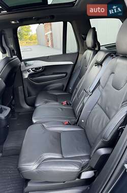 Внедорожник / Кроссовер Volvo XC90 2016 в 
