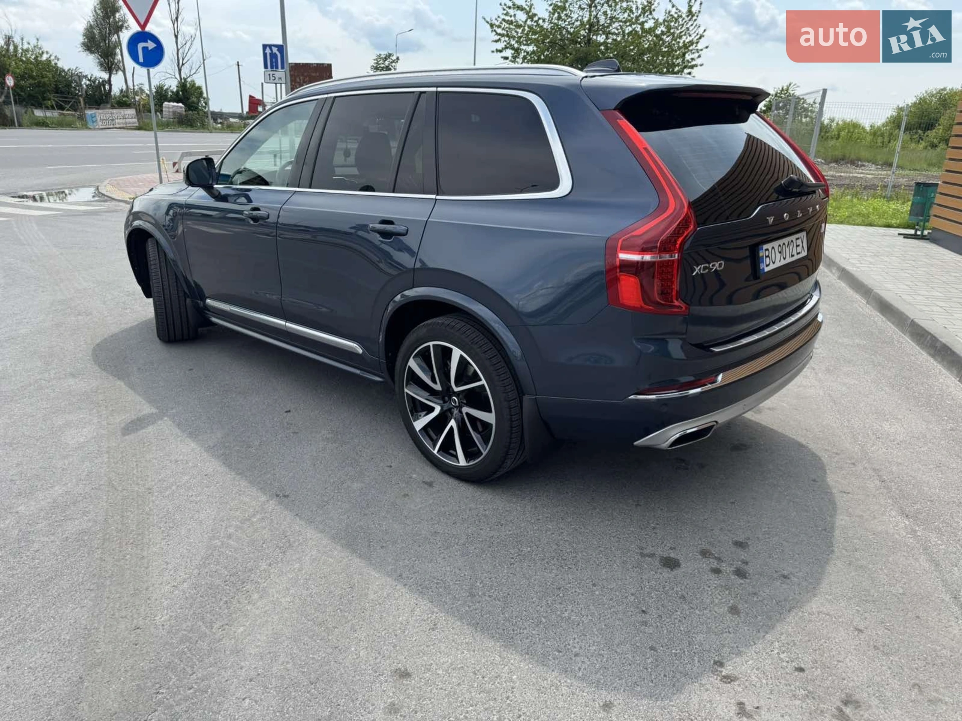 2021 Volvo XC90 - мініатюра 12