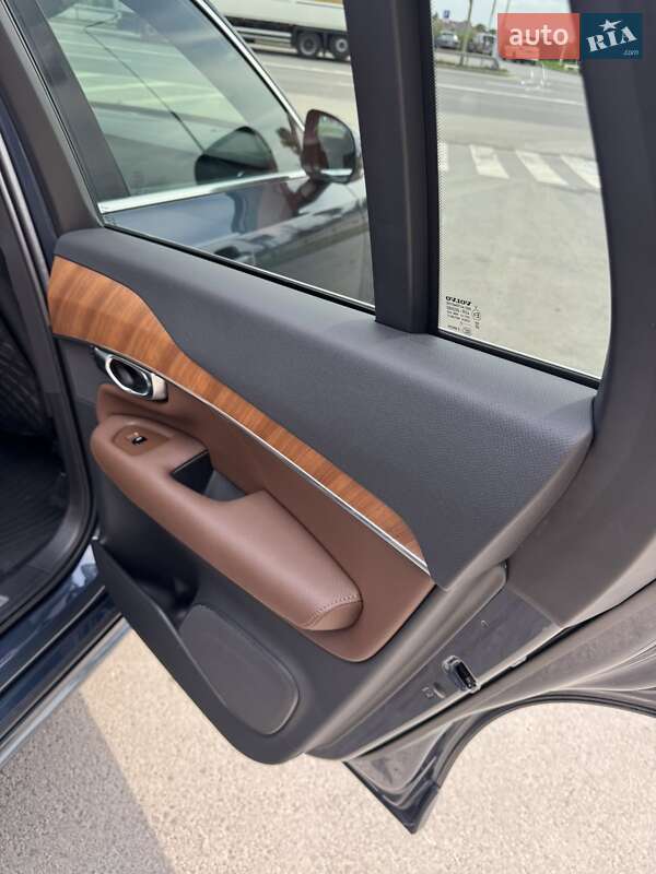 Позашляховик / Кросовер Volvo XC90 2021 в Тернополі