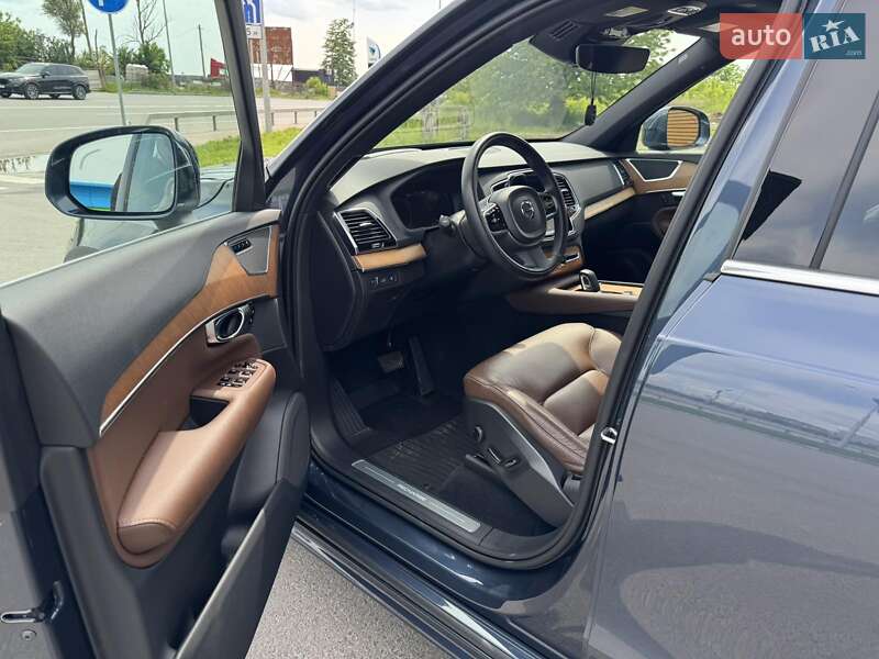 Позашляховик / Кросовер Volvo XC90 2021 в Тернополі