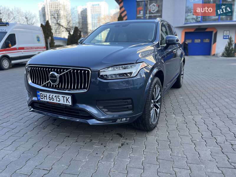 Volvo XC90 2021