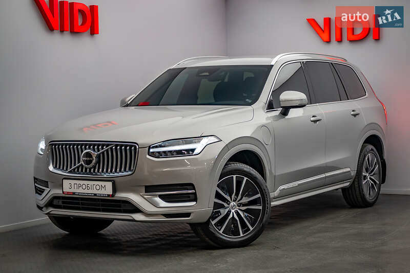 Внедорожник / Кроссовер Volvo XC90 2022 в 