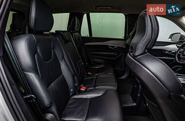 Внедорожник / Кроссовер Volvo XC90 2022 в 