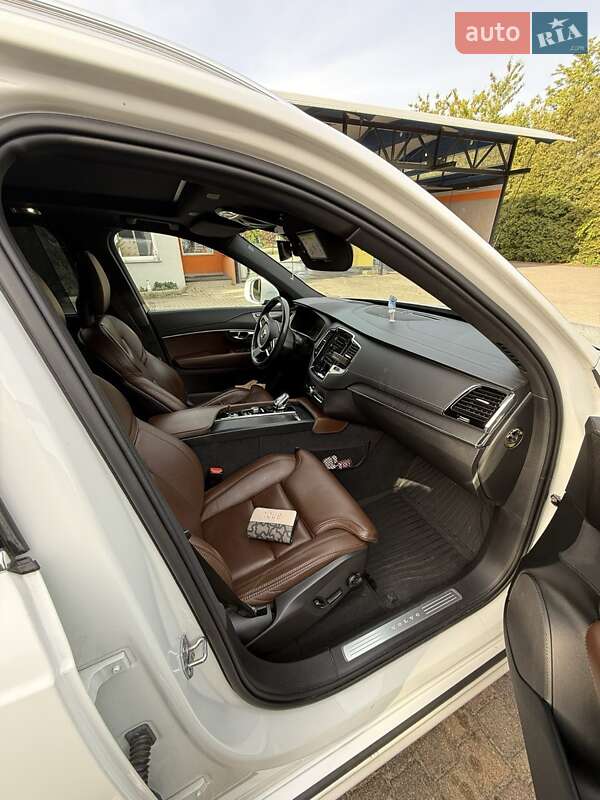 Внедорожник / Кроссовер Volvo XC90 2020 в Киеве