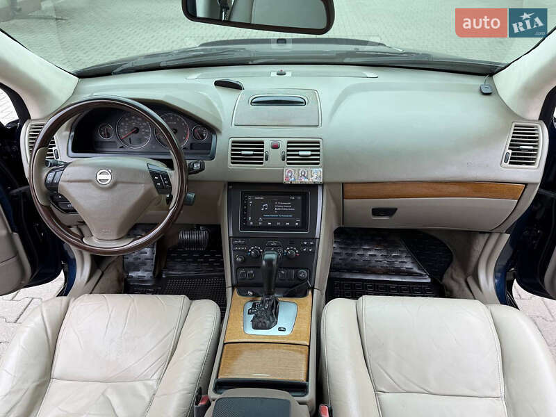 Позашляховик / Кросовер Volvo XC90 2004 в Олевську