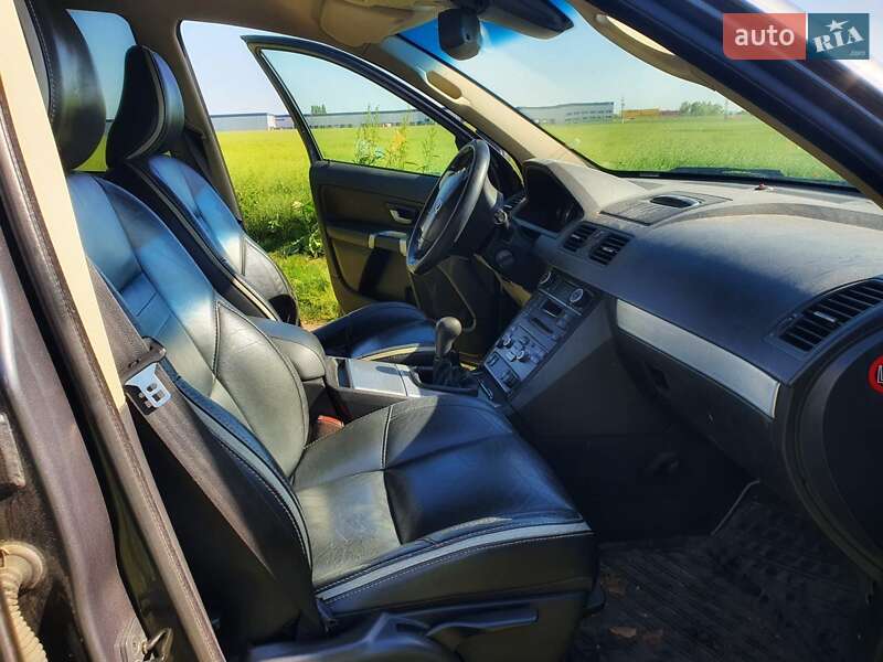 Внедорожник / Кроссовер Volvo XC90 2006 в Ужгороде
