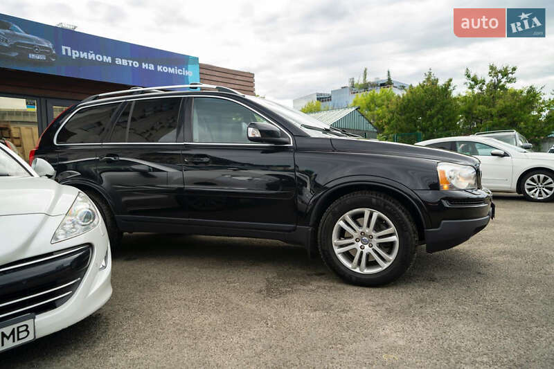 Внедорожник / Кроссовер Volvo XC90 2007 в Киеве
