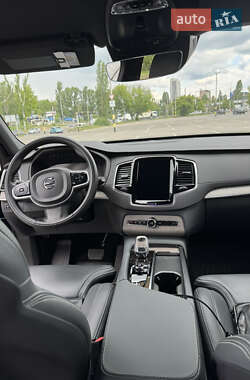 Внедорожник / Кроссовер Volvo XC90 2021 в 
