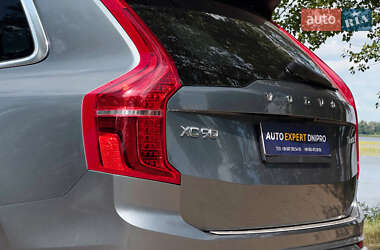 Внедорожник / Кроссовер Volvo XC90 2017 в 