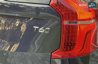Внедорожник / Кроссовер Volvo XC90 2015 в 