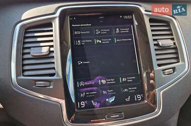 Внедорожник / Кроссовер Volvo XC90 2017 в 
