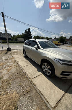 Внедорожник / Кроссовер Volvo XC90 2019 в 