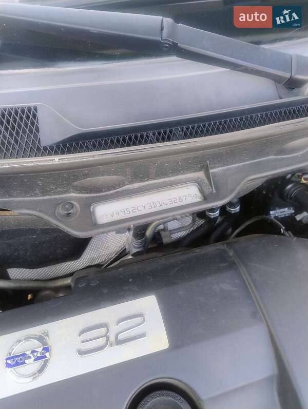 Внедорожник / Кроссовер Volvo XC90 2011 в Чернигове