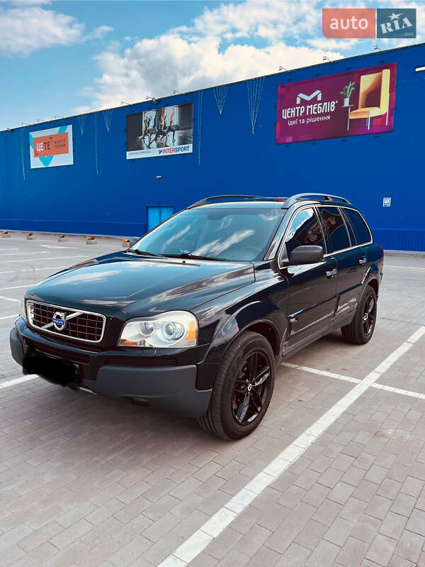 Volvo XC90 2004