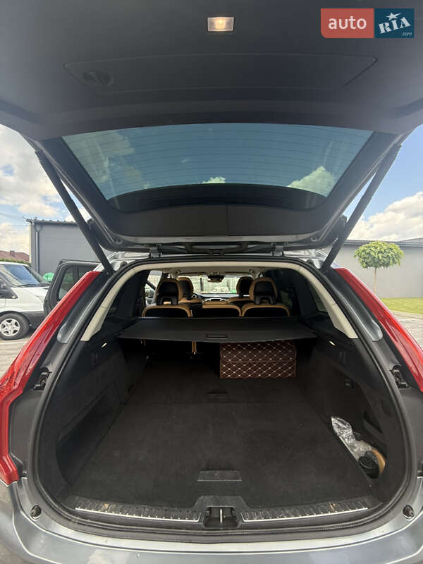 Позашляховик / Кросовер Volvo XC90 2016 в Луцьку фото 18 Позашляховик / Кросовер Volvo XC90 2016 в Луцьку