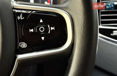 Внедорожник / Кроссовер Volvo XC90 2016 в 