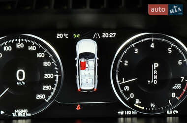 Внедорожник / Кроссовер Volvo XC90 2016 в 
