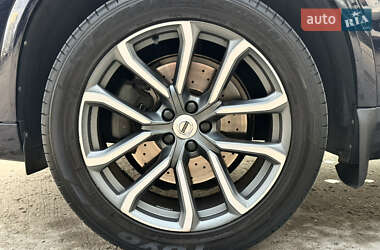 Внедорожник / Кроссовер Volvo XC90 2016 в 