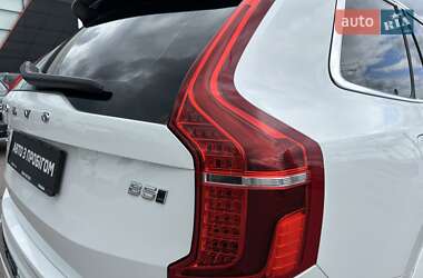 Позашляховик / Кросовер Volvo XC90 2023 в 
