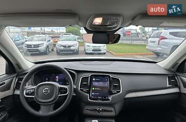 Позашляховик / Кросовер Volvo XC90 2023 в 