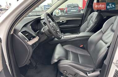 Позашляховик / Кросовер Volvo XC90 2023 в 