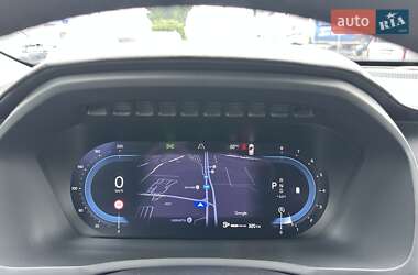 Позашляховик / Кросовер Volvo XC90 2023 в 