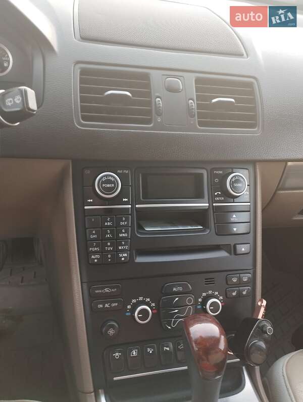 Внедорожник / Кроссовер Volvo XC90 2006 в Труханове
