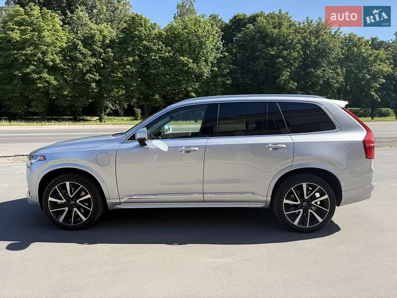 Внедорожник / Кроссовер Volvo XC90 2021 в Киеве