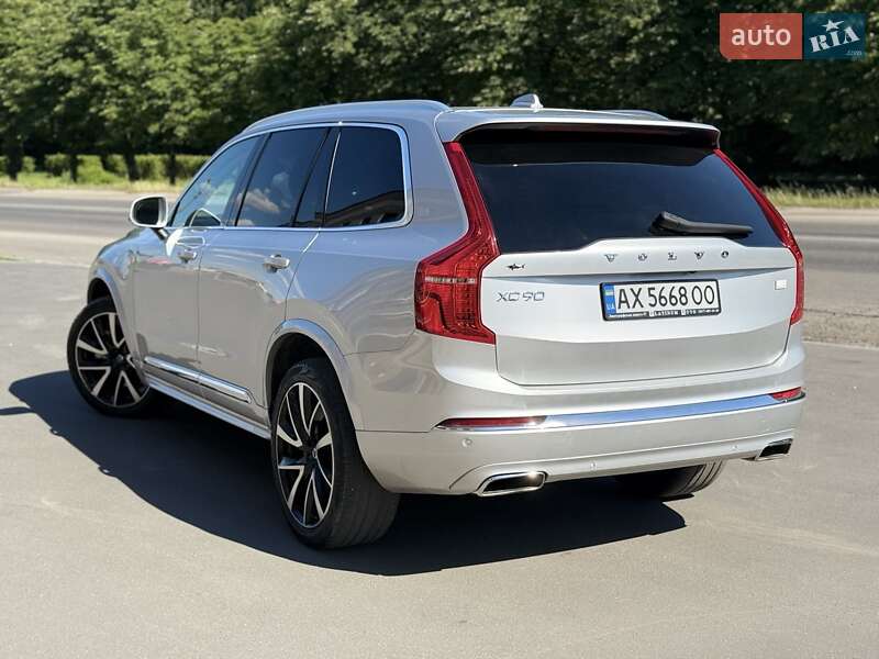 Внедорожник / Кроссовер Volvo XC90 2021 в Киеве