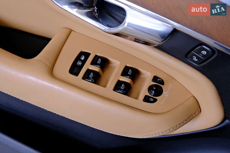 Внедорожник / Кроссовер Volvo XC90 2016 в Одессе