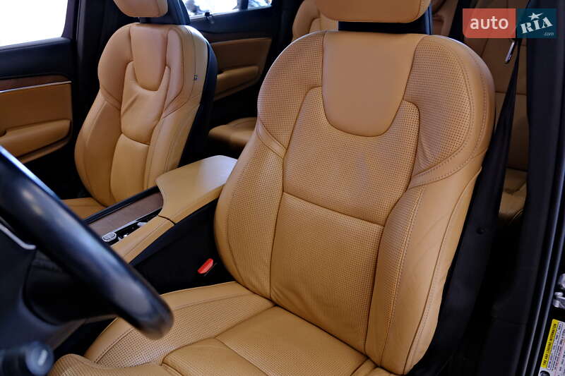 Внедорожник / Кроссовер Volvo XC90 2016 в Одессе