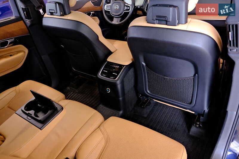 Внедорожник / Кроссовер Volvo XC90 2016 в Одессе