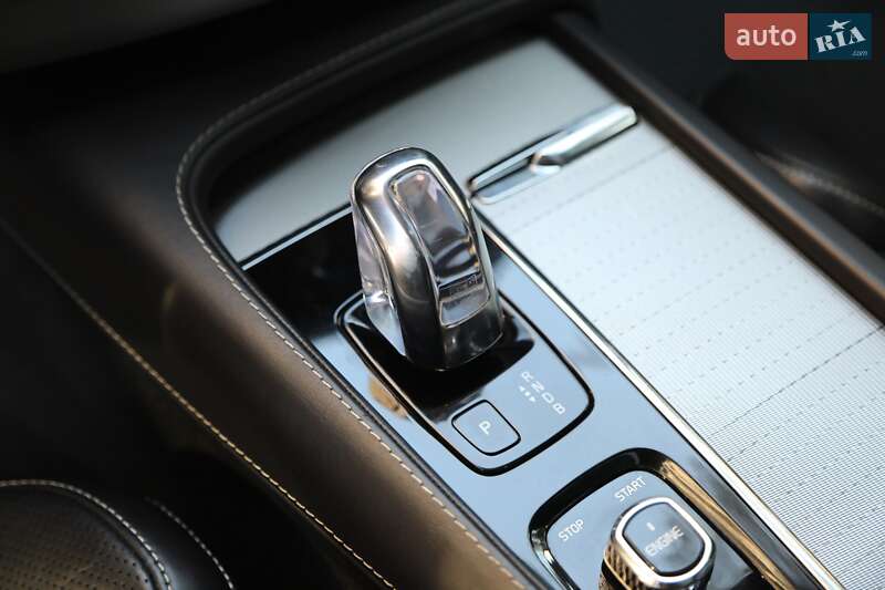 Внедорожник / Кроссовер Volvo XC90 2016 в Харькове фото 18 Внедорожник / Кроссовер Volvo XC90 2016 в Харькове