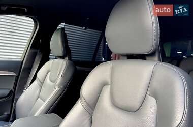 Внедорожник / Кроссовер Volvo XC90 2020 в 