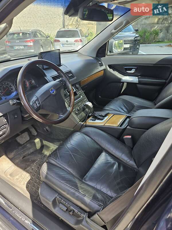 Внедорожник / Кроссовер Volvo XC90 2003 в Львове