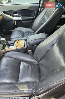 Внедорожник / Кроссовер Volvo XC90 2003 в 