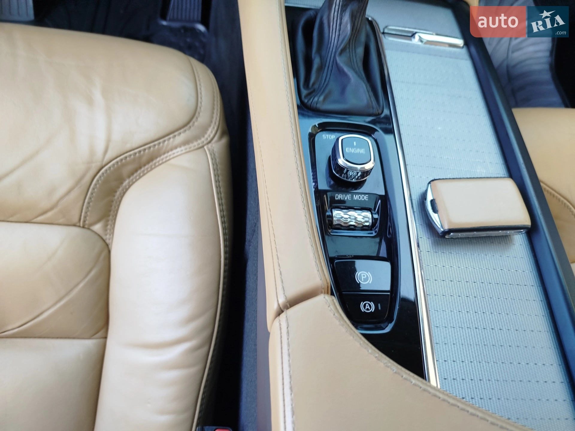 2015 Volvo XC90 - мініатюра 40
