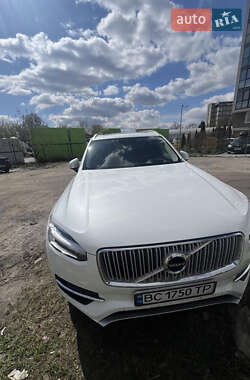 Внедорожник / Кроссовер Volvo XC90 2017 в 