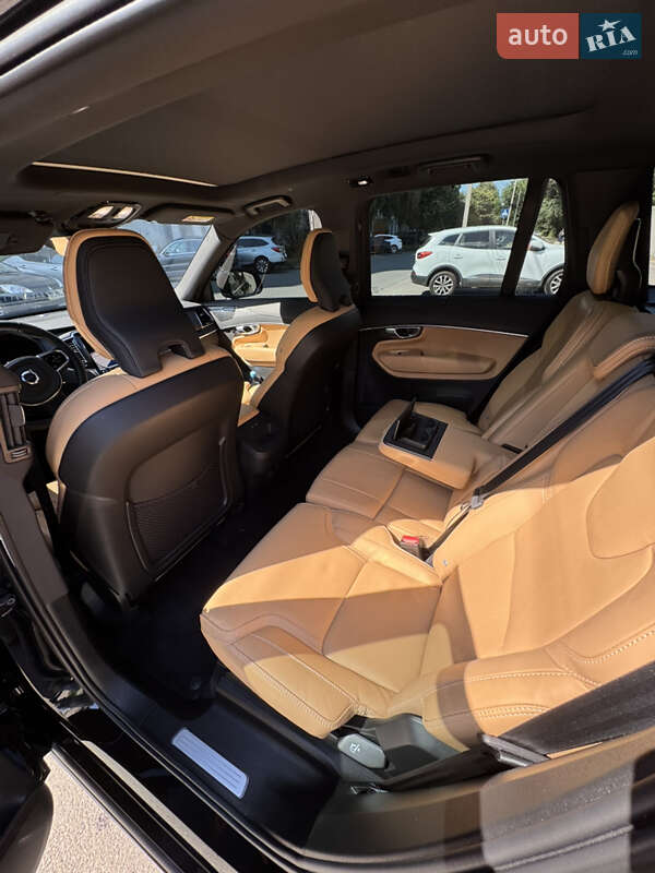 Внедорожник / Кроссовер Volvo XC90 2024 в Днепре