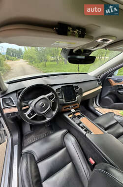 Внедорожник / Кроссовер Volvo XC90 2019 в 