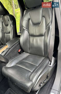 Внедорожник / Кроссовер Volvo XC90 2019 в 