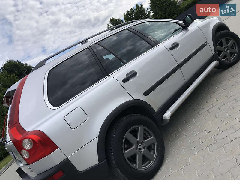 Внедорожник / Кроссовер Volvo XC90 2004 в Яворове