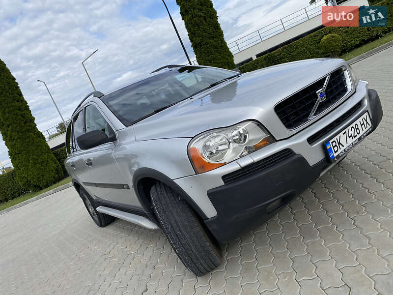 Внедорожник / Кроссовер Volvo XC90 2004 в Яворове