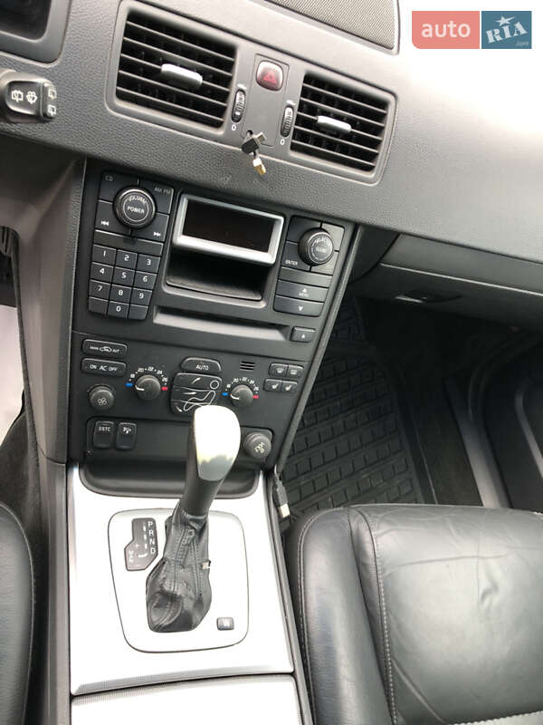 Внедорожник / Кроссовер Volvo XC90 2004 в Яворове