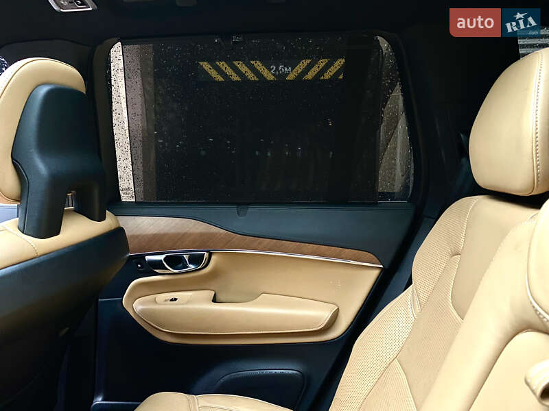 Внедорожник / Кроссовер Volvo XC90 2015 в Киеве