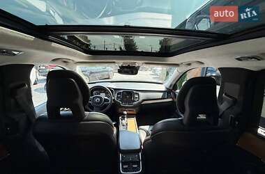 Внедорожник / Кроссовер Volvo XC90 2020 в 