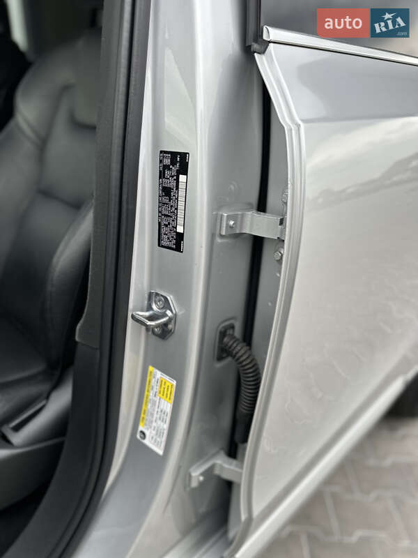 Внедорожник / Кроссовер Volvo XC90 2016 в Владимире