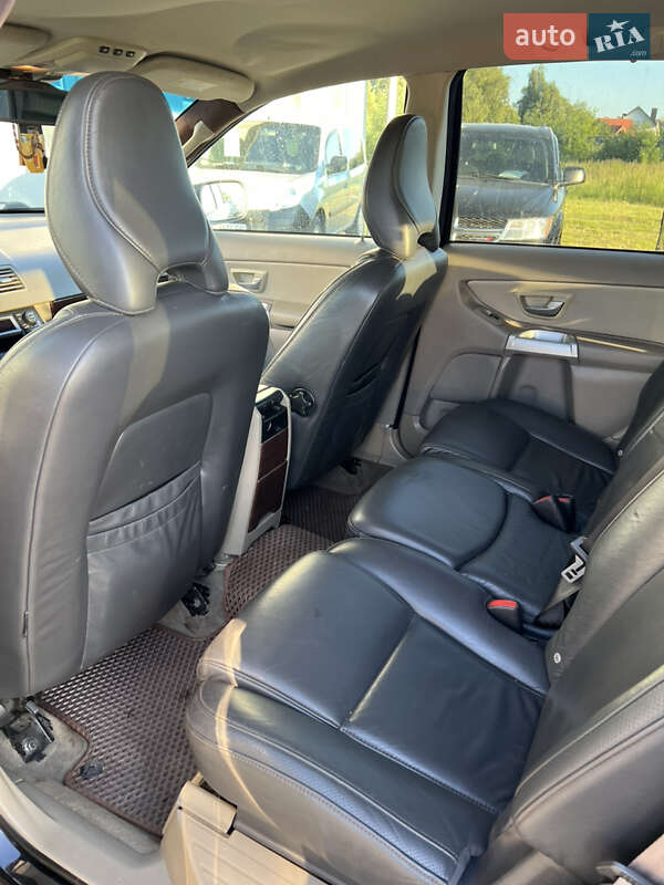 Внедорожник / Кроссовер Volvo XC90 2002 в Львове