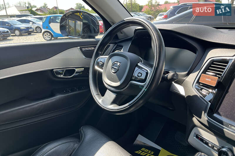 Внедорожник / Кроссовер Volvo XC90 2016 в Коломые