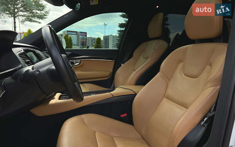 Позашляховик / Кросовер Volvo XC90 2017 в Львові